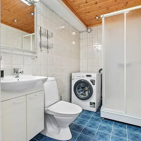 Fully Equipped Independent Near Ntnu,lerkendal Og Center Trondheim